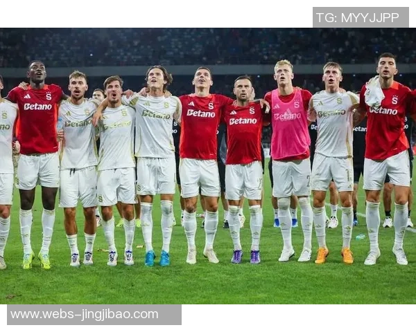 布星俱乐部迎战拉齐奥期待精彩对决双方球迷齐聚一堂共襄盛举